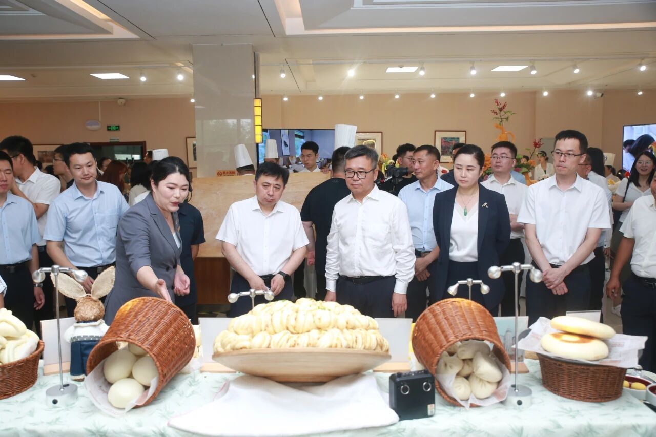 东北师范大学举办“雅聚东师·共品冰麦”吉林…